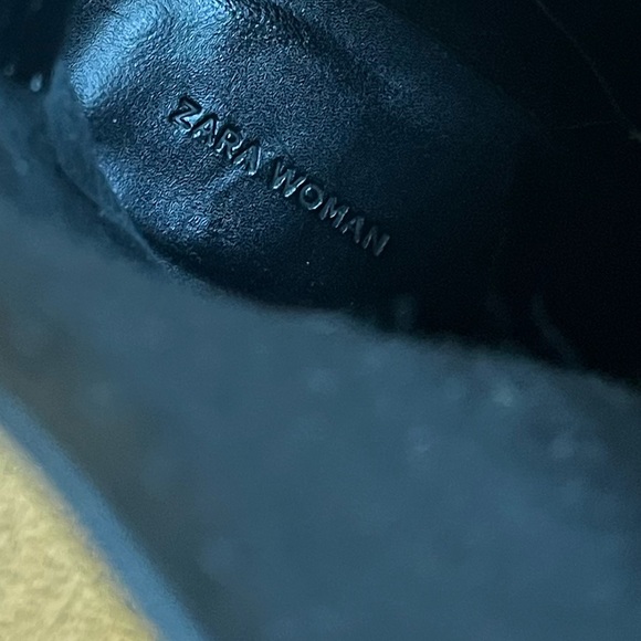 Zara Woman Black Leather Round Toe Chunky Heeled Zip Boots - Picture 7 of 7